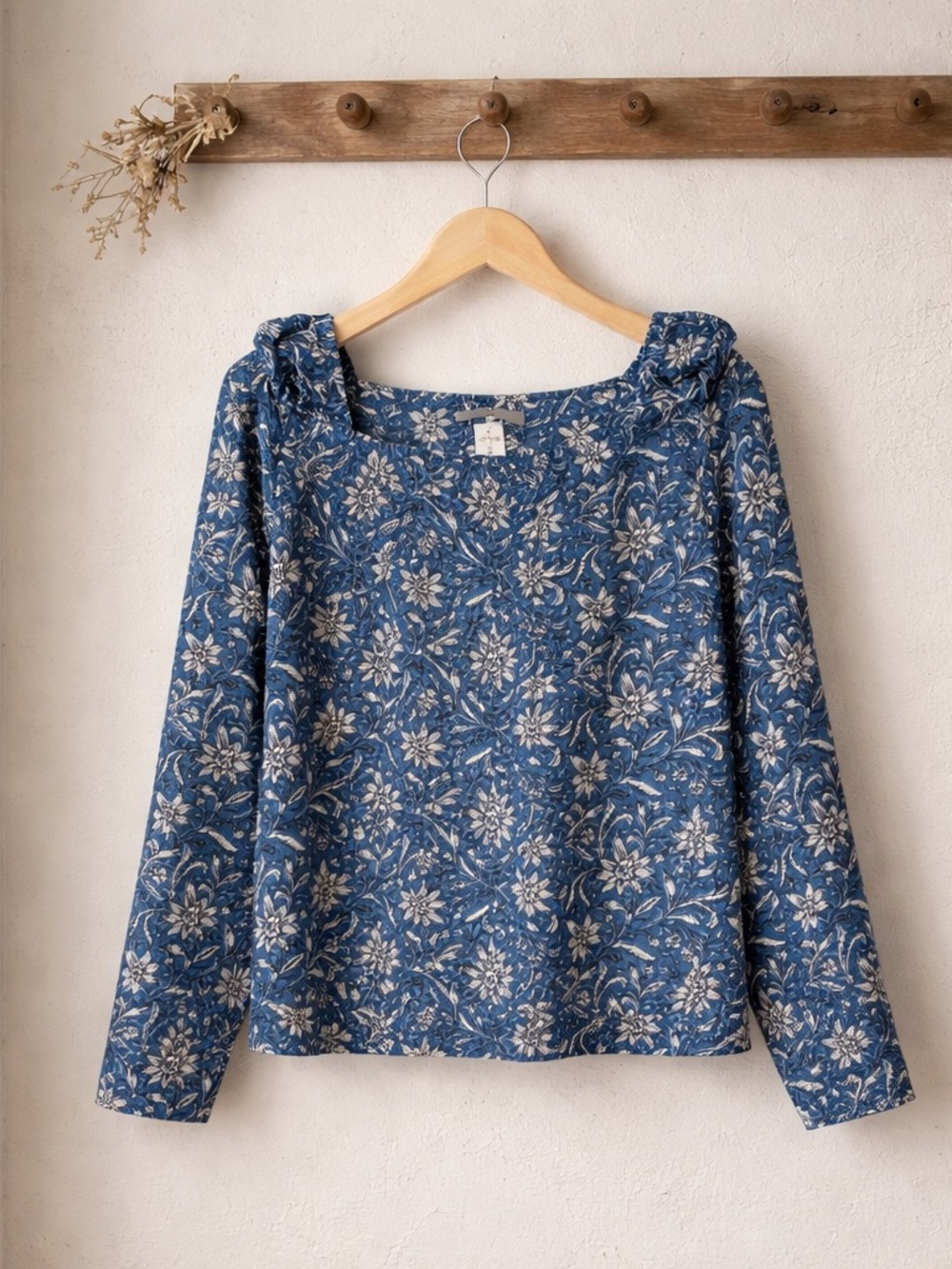 LOFT Blue Floral Long Sleeve Square-Neck Top
